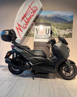 Yamaha X-Max 300