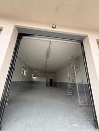 Nuovo fondo commerciale con parcheggio - BARGA