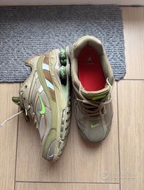 shox x supreme