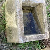 Pile e fioriere in pietra leccese