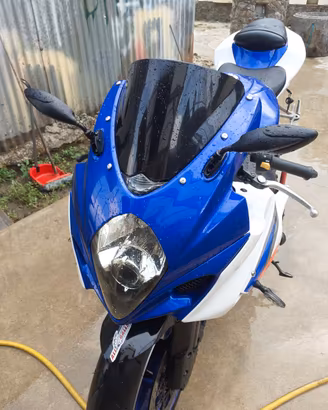 moto Suzuki 