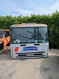 Cabina Iveco Eurocargo anno 1994 ricambi usati