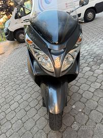 Scooter burgman 400