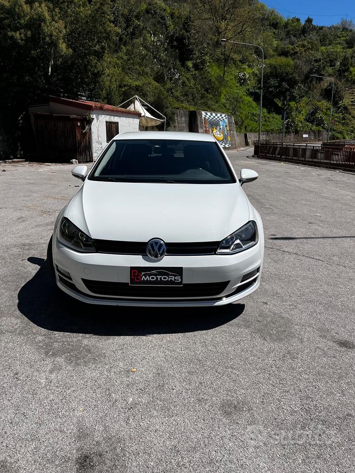 Volkswagen Golf 7 Highline 1.6 TDI 110 CV