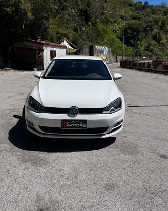 Volkswagen Golf 7 Highline 1.6 TDI 110 CV