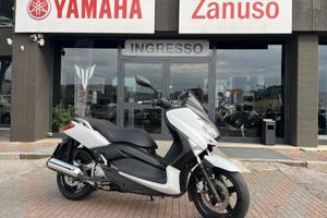 Yamaha X-Max 250