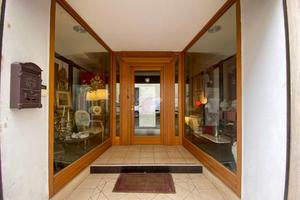 NEGOZIO A LONATO DEL GARDA