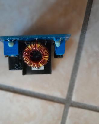 Chopper elevatore/riduttore 12 V DC - 12 V DC