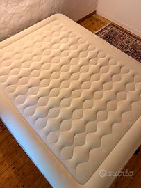 Materasso gonfiabile intex - nuovo