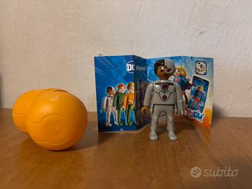 Sorpresa Kinder DC Comics Playmobil Cyborg