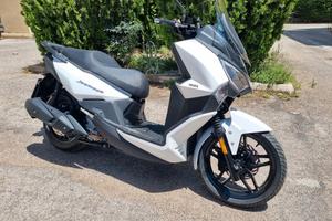 SCOOTER JORYDE 300  BIANCO 
