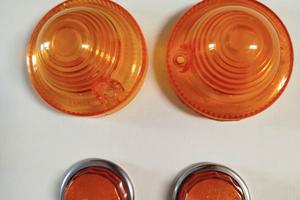 Gemme arancioni per Citroen 2CV