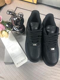 Nike Air Force 1 Low Nere, taglia 40