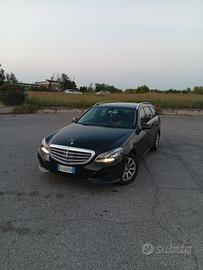Mercedes Benz classe e200