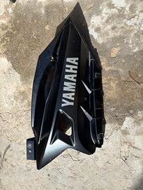 Carena inferiore destra originale YAMAHA YZF R125