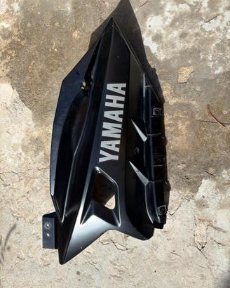 Carena inferiore destra originale YAMAHA YZF R125