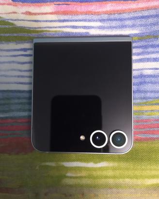 Z FLIP 6 256gb Silver