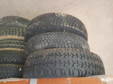 Gomme Fiat  Panda con cerchio