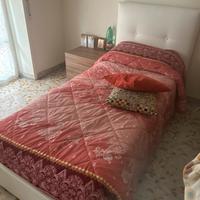 Letto come nuovo comprensivo materasso
