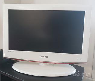 TV Samsung LCD 22 pollici 