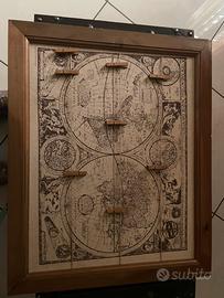 Quadro Maison Mappamondo vintage con mollette