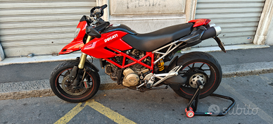 Ducati hypermotard 1100 S