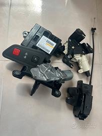 Pezzi per apertura automatica cofano Peugeot 3008