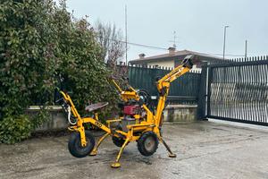 E225 - Micro escavatore 3 q