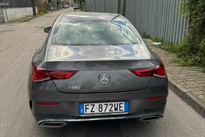 Mercedes CLA coupè automatic AMG line 180d