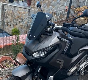 Honda x adv 750
