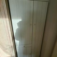 armadio x scope e detersivi