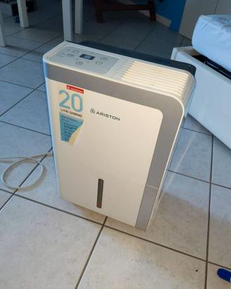 deumidificatore Ariston