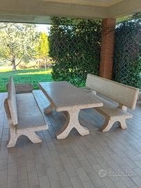 Tavolo con panche da giardino (Sasso slavato)