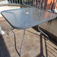 Tavolo da pranzo da giardino