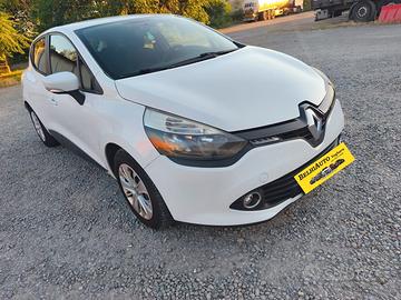 Renault Clio 2016----1.5 Diesel Neopatentati