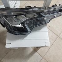 faro destro originale Toyota Corolla dal 2017