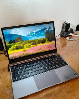 Laptop notebook Trekstor primebook U13B