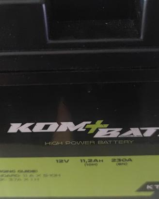 Batteria KOM BATT KTZ14S-BS  per moto e scooter