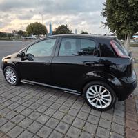 FIAT GRANDE PUNTO 1.3 MULTIJET 