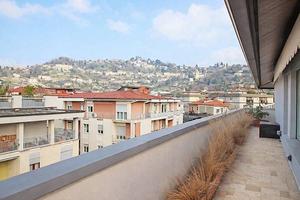 Attico / Mansarda di 218 m² con 4 locali e box aut