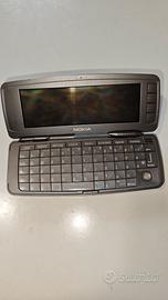 Nokia 9300i Communicator – COMPLETO DI SCATOLA, MA