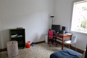 Camera per studenti a Forlì