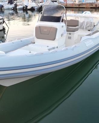 VEROAFFARE  JOKER BOAT 7 METRI DIMOTRATIVO