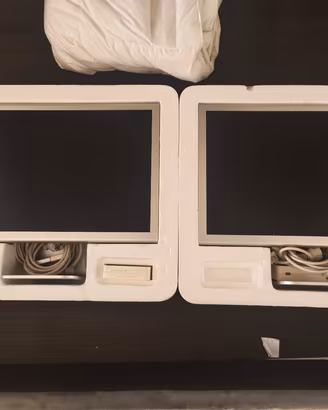 Monitor Apple Cinema  HD 23" non funzionanti