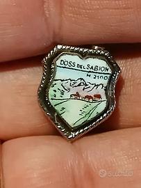 Spilla ricordo Doss del Sabion mt.2100