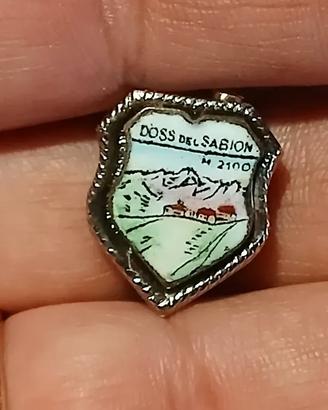 Spilla ricordo Doss del Sabion mt.2100