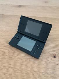 Nintendo DS lite