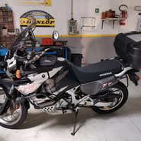 Honda Africa Twin 750