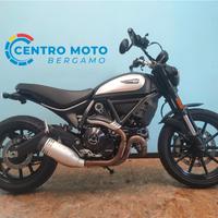 Ducati Scrambler 800 Icon Dark unico proprietario
