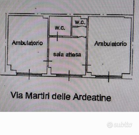 Singola stanza in studio di fisioterapia